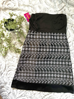VESTIDO NEGRO PALABRA DE HONOR